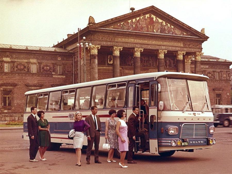  Ikarus 657 1966 года  (фото 2 из 3)